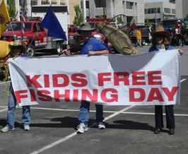 kids free fishing day image